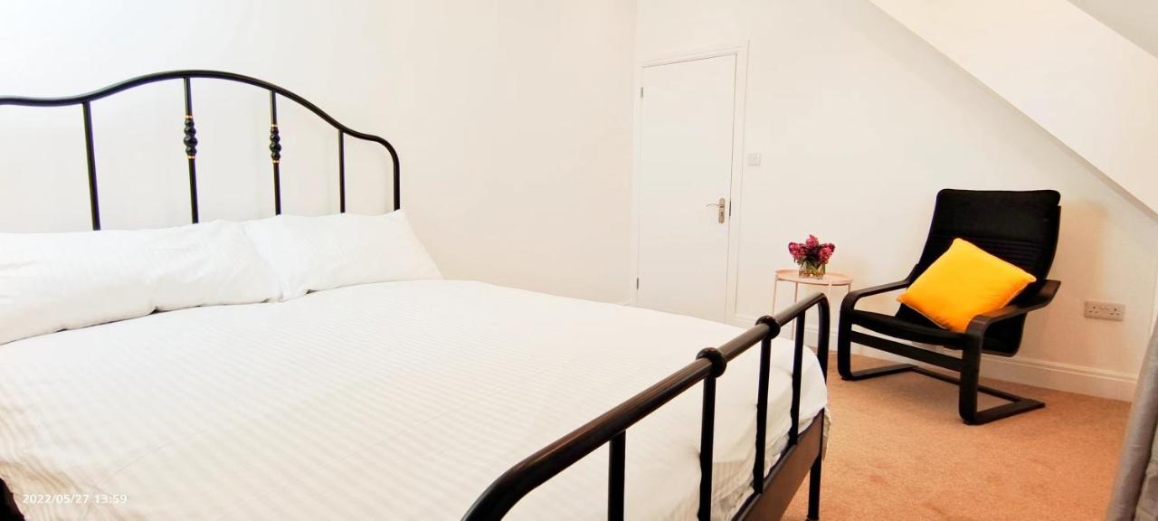 Phlox Garden Apartment Sutton  Luaran gambar